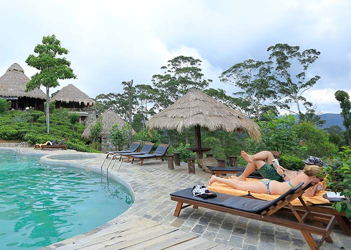 98 acres pool sunbathing