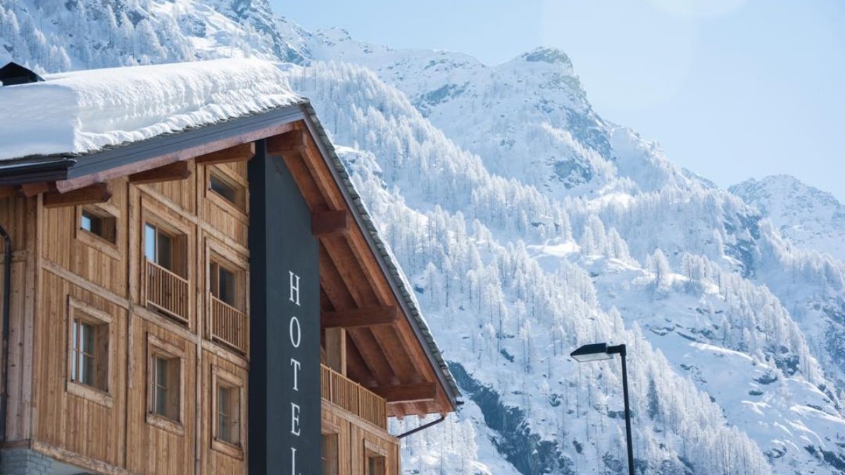 Hotel Dufour Gressoney savile row travel ski