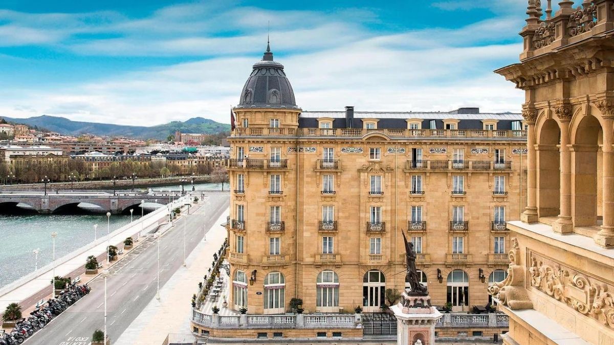 Hotel María Cristina San Sebastián Spain spring city