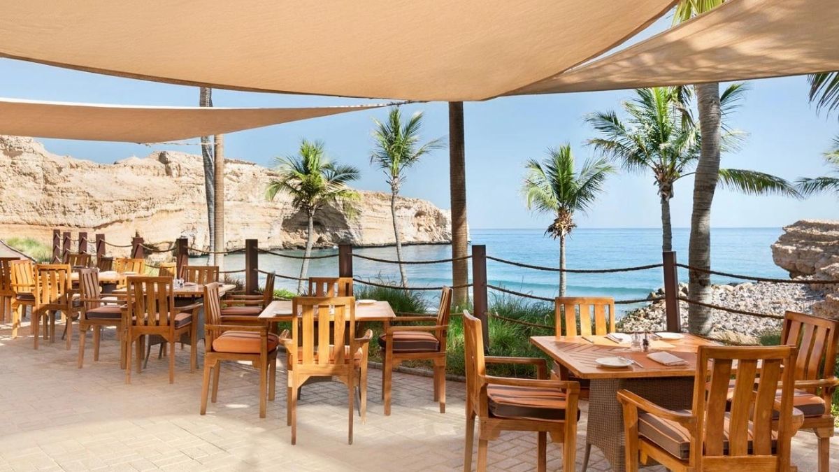 Shangri-La Al Husn Resort Oman Dining 